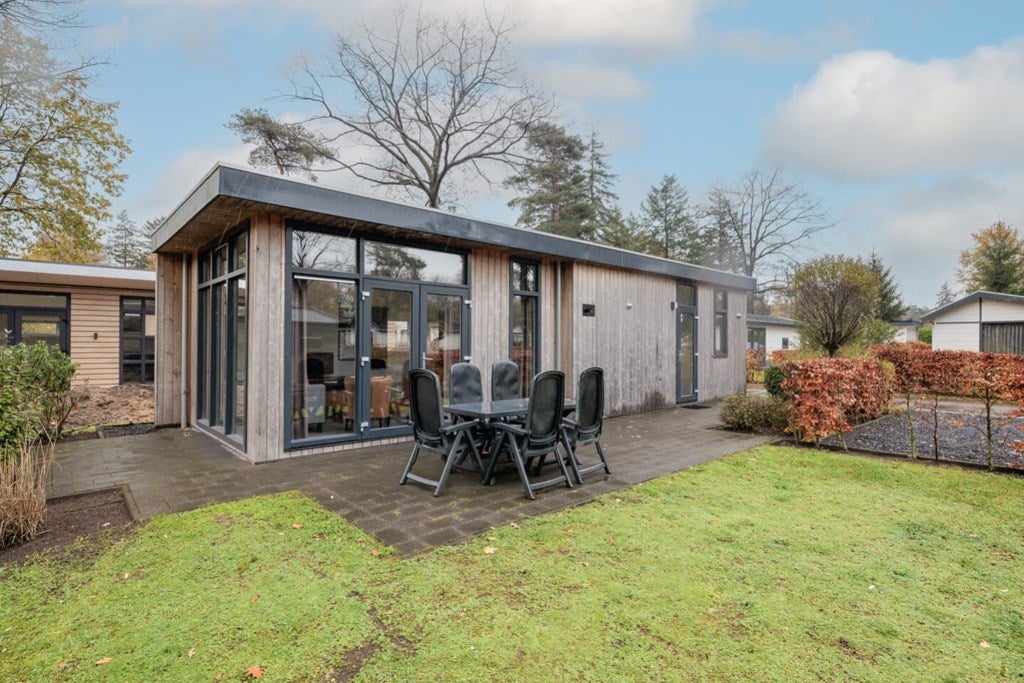 Huis Zonneoordlaan 47 R 13 in Ede