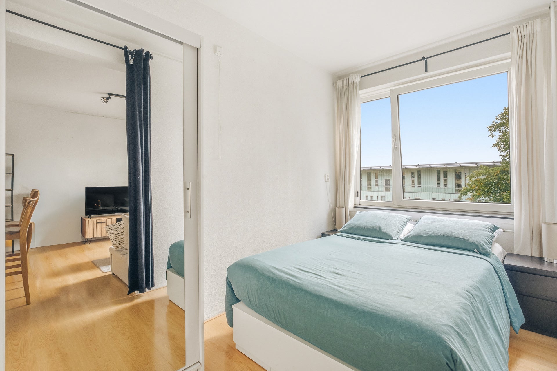 Studio te koop: Van Nijenrodeweg 200, Amsterdam