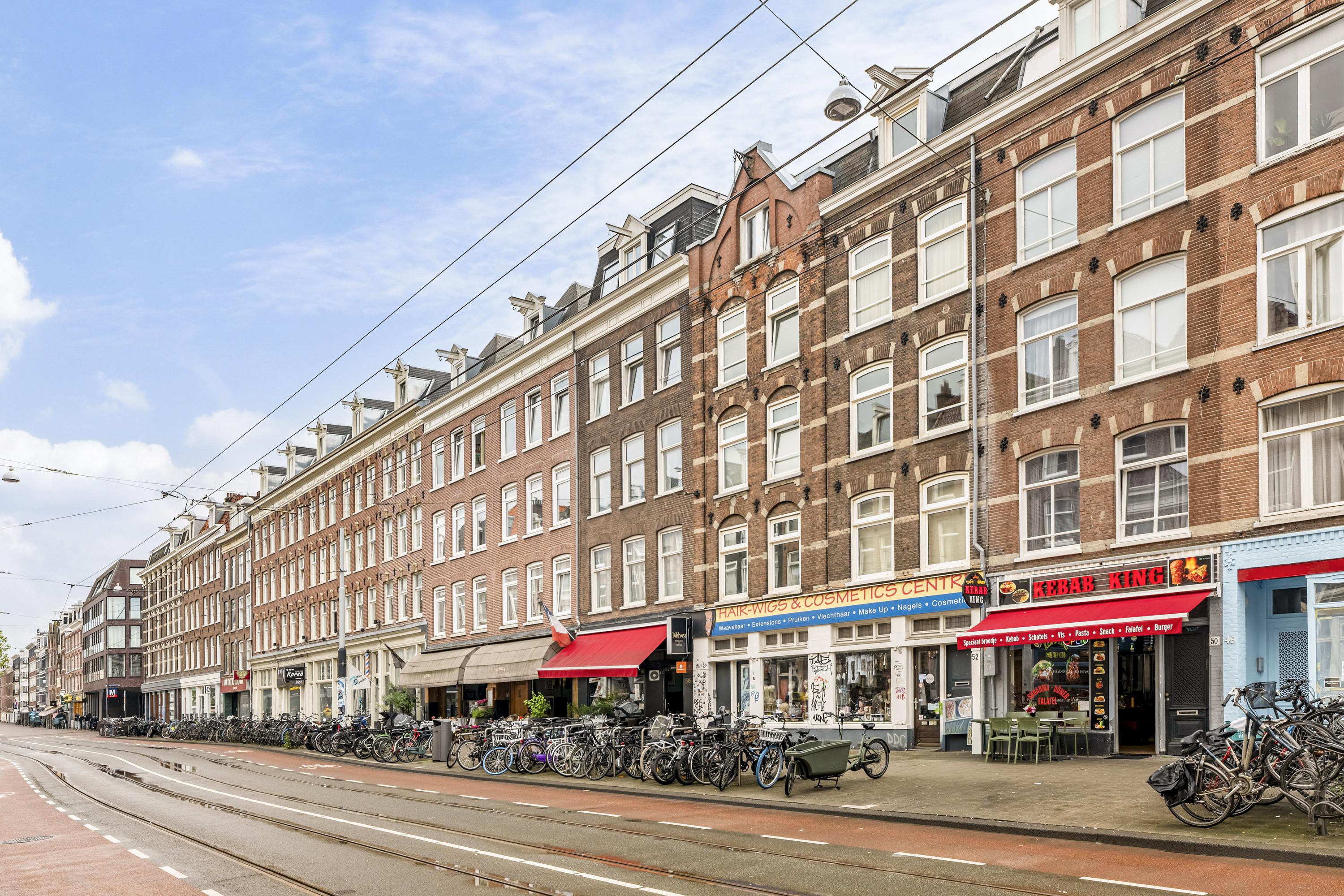 Appartement Albert Cuypstraat 52 2 in Amsterdam
