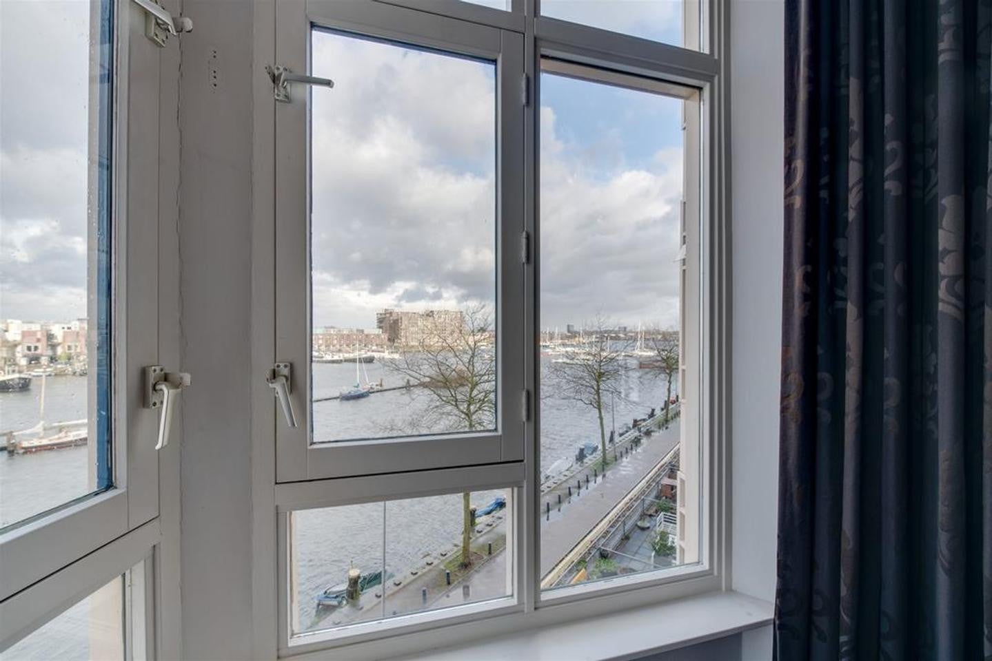 Woning te huur: Zeeburgerkade, Amsterdam