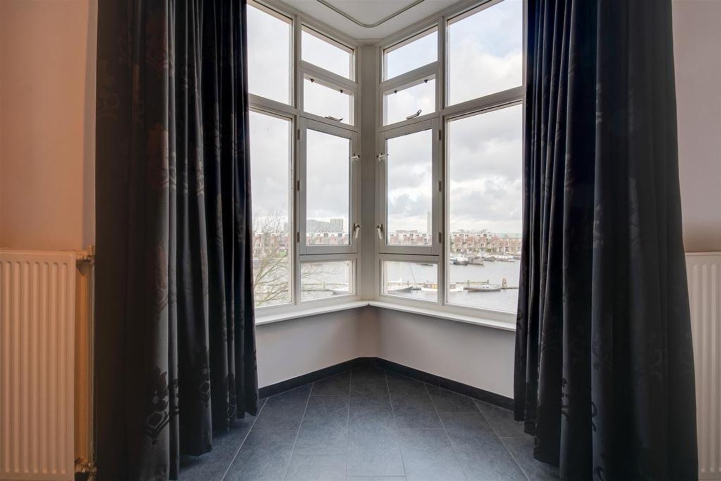 Woning te huur: Zeeburgerkade, Amsterdam