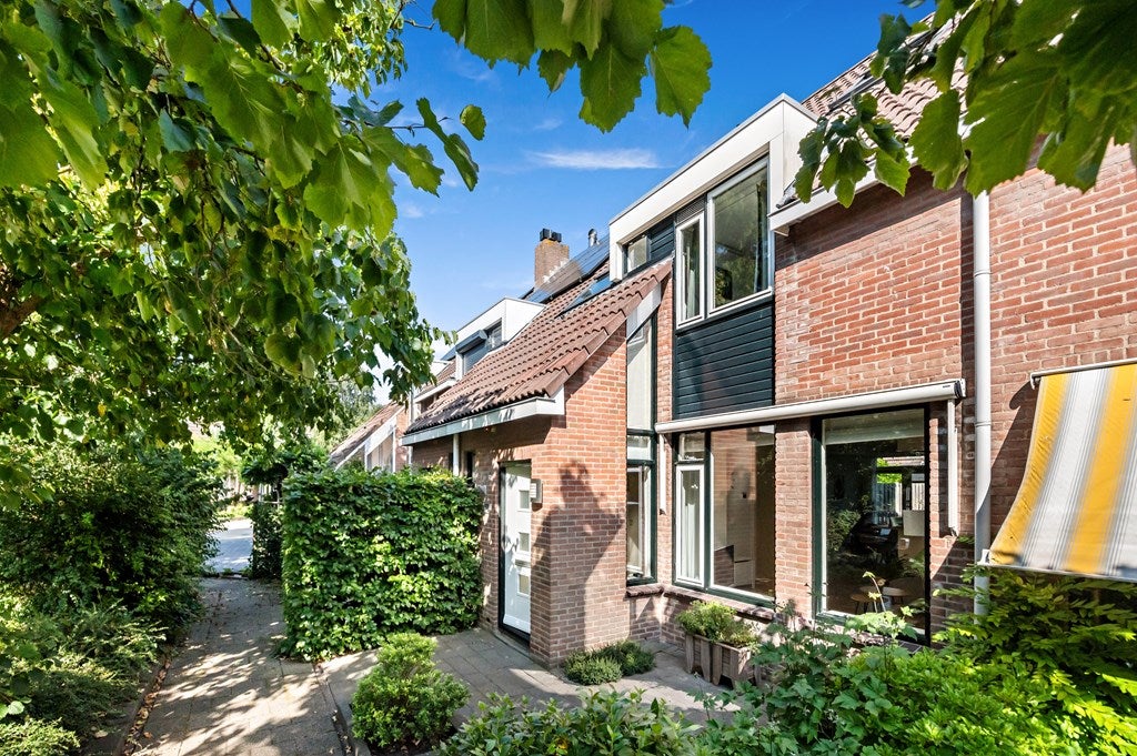 Huis Hoefslag 27 in Maasland