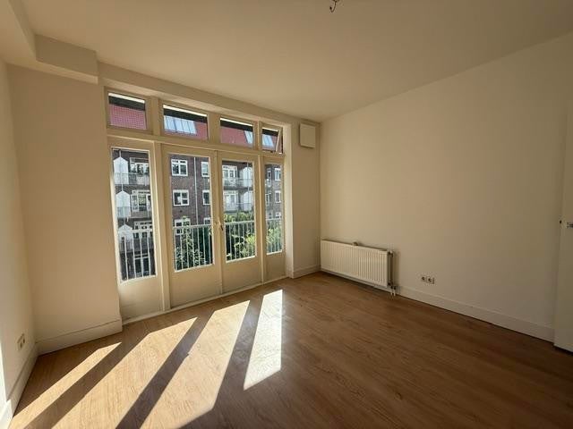 Appartement te huur: Haarlemmermeerstraat 127-2, Amsterdam