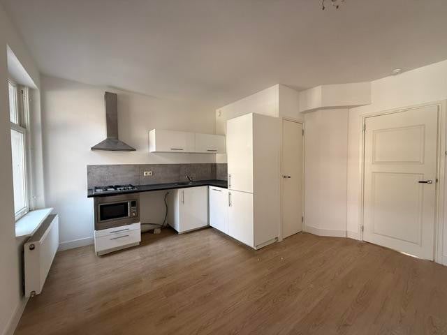 Appartement te huur: Haarlemmermeerstraat 127-2, Amsterdam