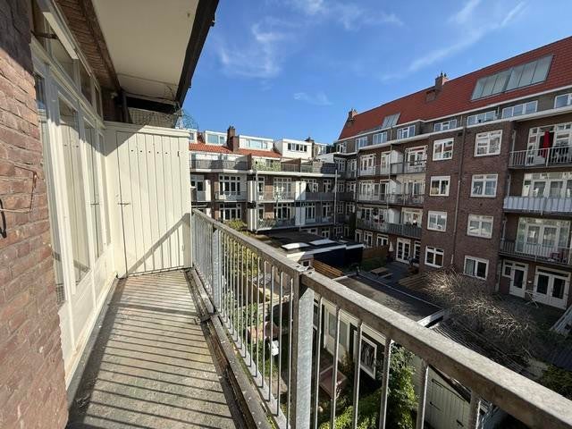 Appartement te huur: Haarlemmermeerstraat 127-2, Amsterdam