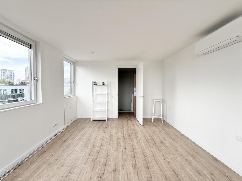 Woning te huur: Tuigerstraat, Amsterdam