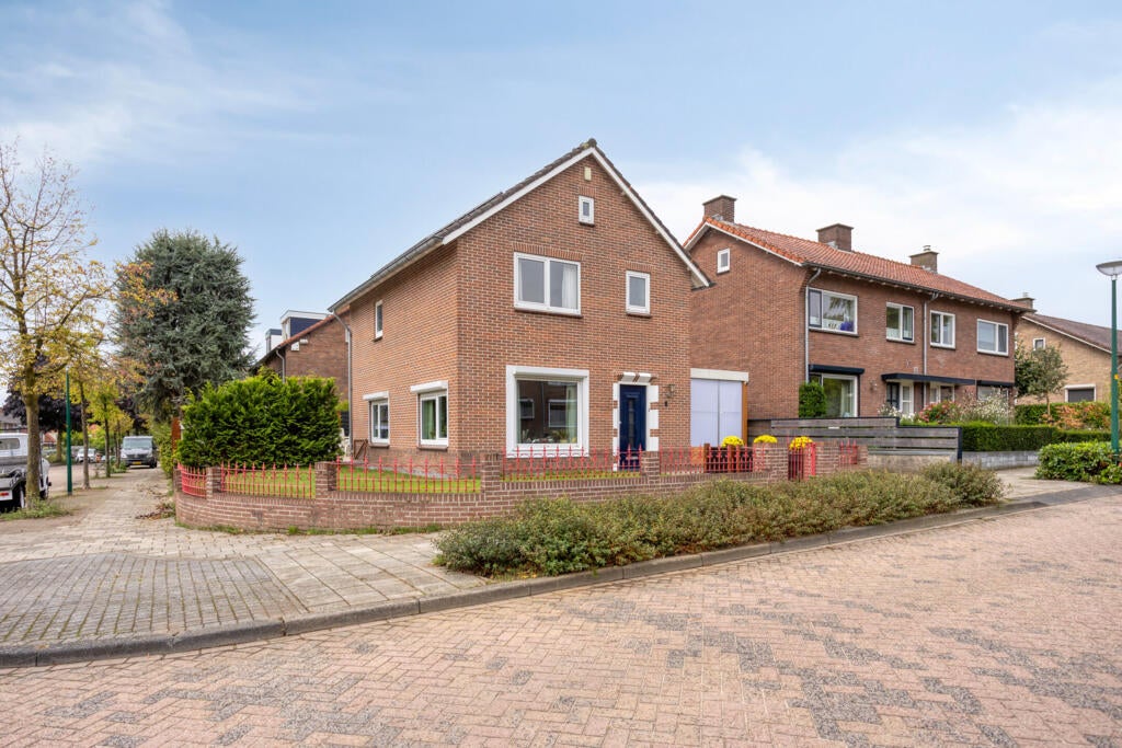 Huis Simon Stevinweg 8 in Rhenen