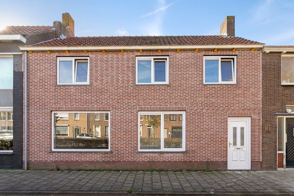 Huis te koop Zuidzandsestraat 15 in Oostburg voor prijs op aanvraag