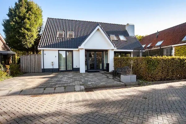 Te huur: Huis Neerhof in Willemstad