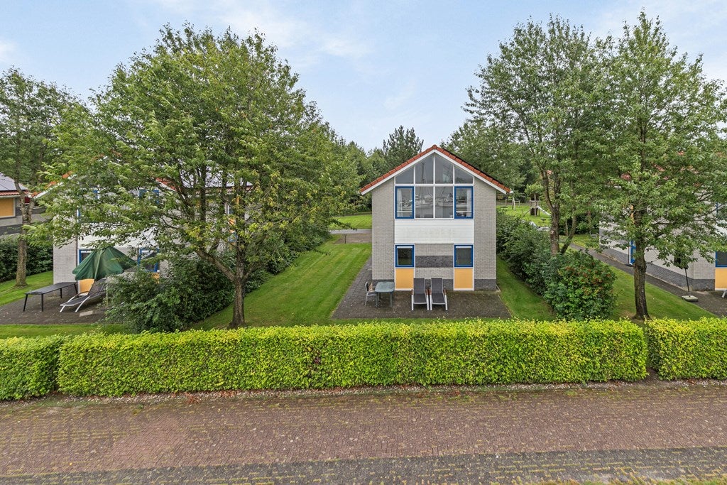 Huis Roegeweg 1 5 in Steendam