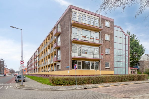 Krabbendijkestraat 382 in Rotterdam
