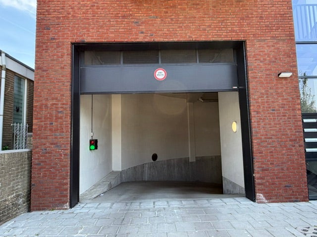 Appartement te huur: Curiestraat 13, Zandvoort
