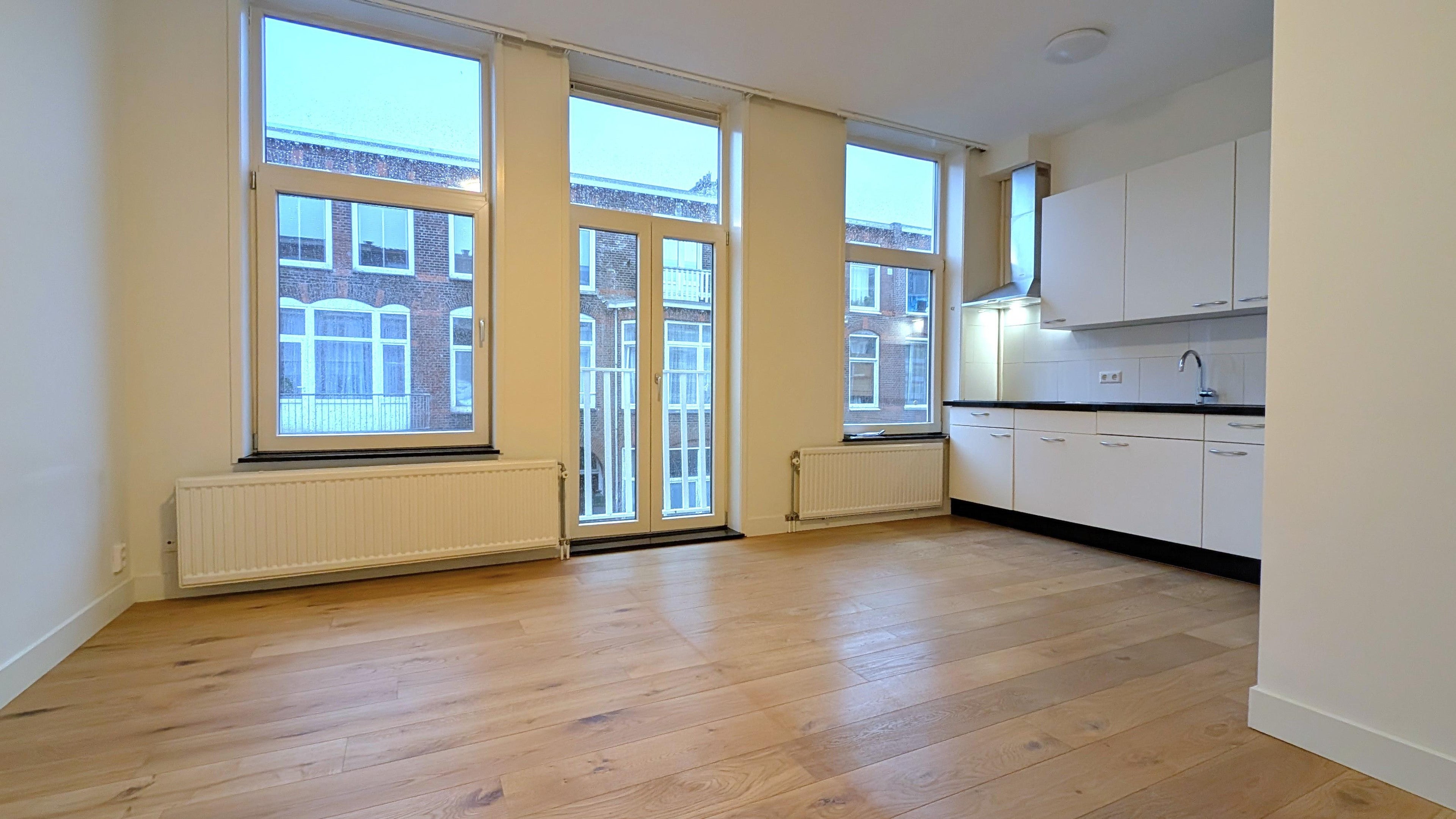 Te huur Appartement Van Tuyllstraat in Den Haag