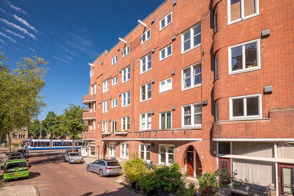 Piso Roelof Hartplein 9 3 en Amsterdam