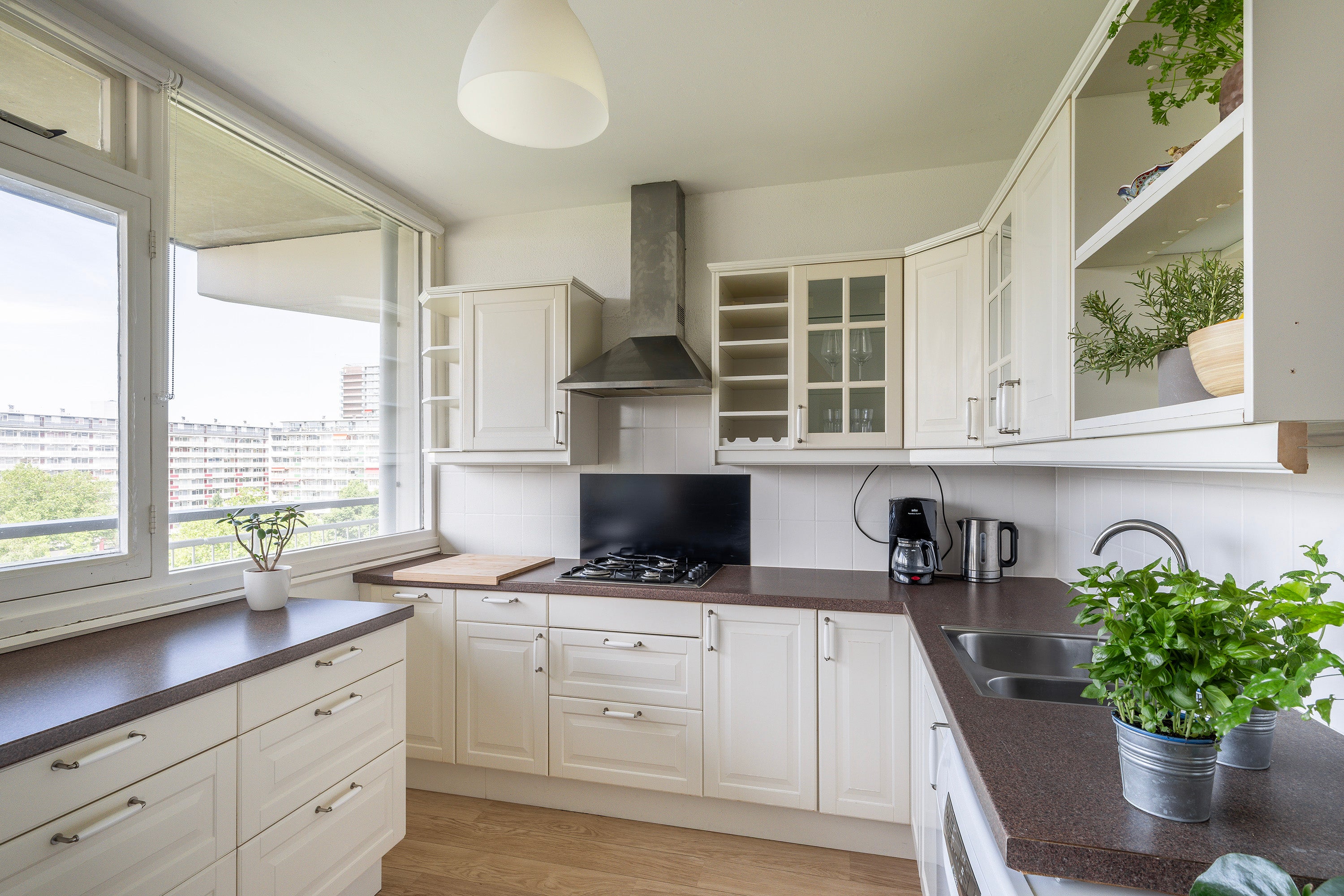Appartement te koop: Bachplein 533, Schiedam