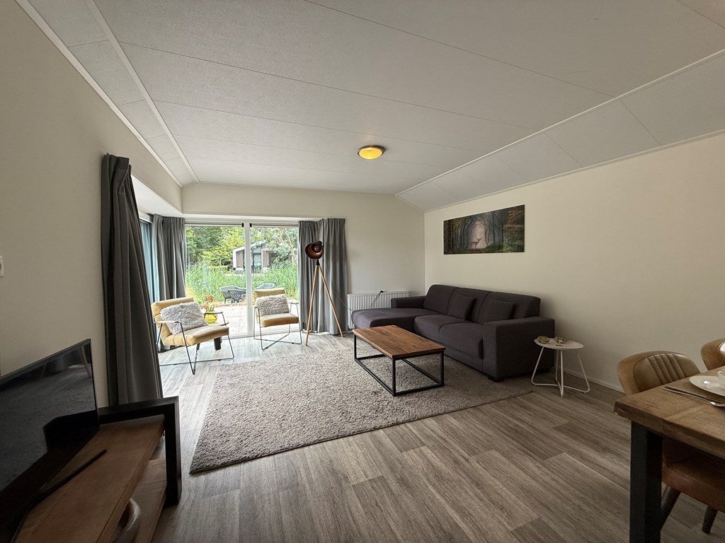 Vrijstaande woning te koop: Spijkweg 15P701, Biddinghuizen
