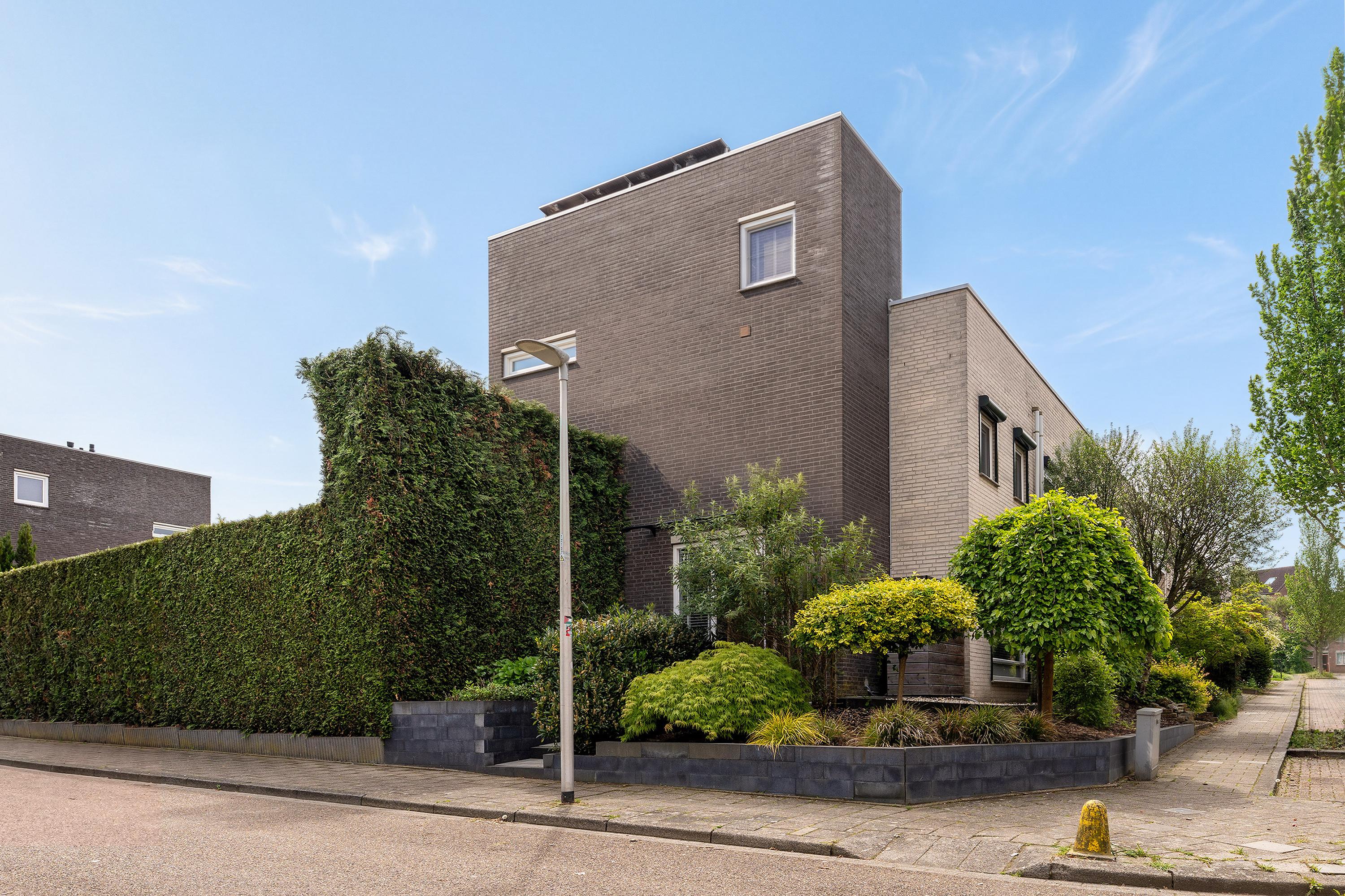 Hoekwoning te koop: Rubensstraat 2, Heerlen