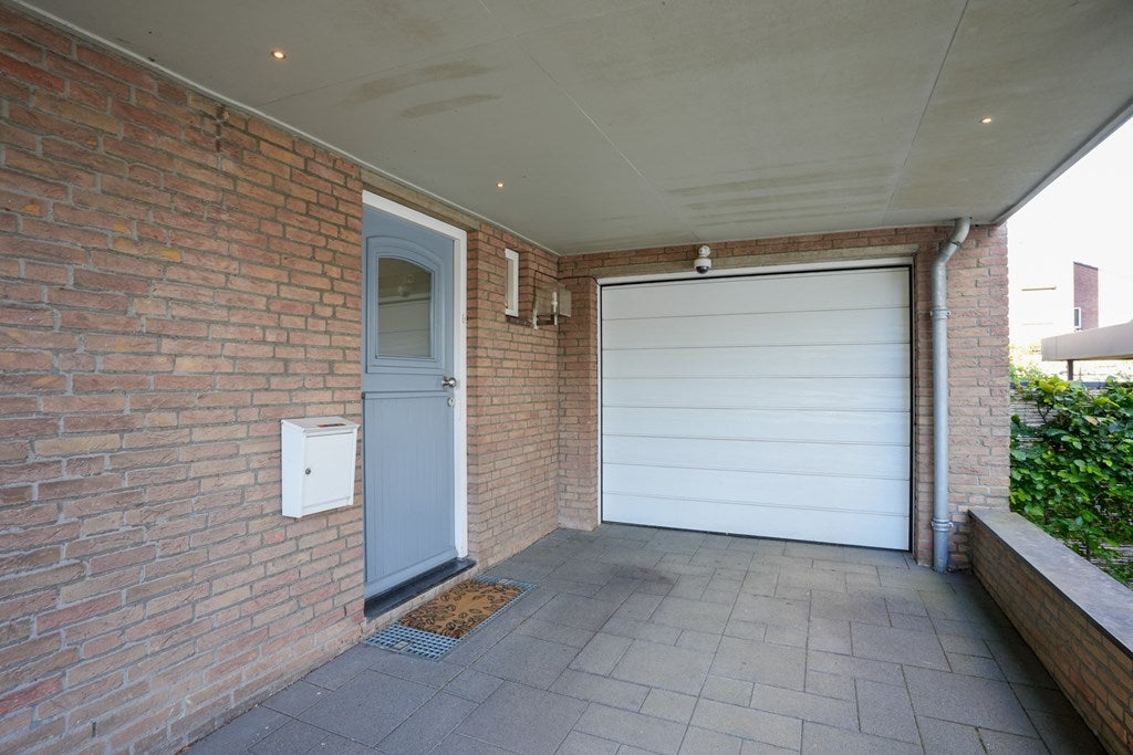 Vrijstaande woning te koop: President Kennedystraat 49, Margraten