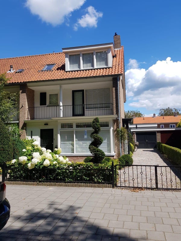 Huis Van Grobbendoncklaan in Den Bosch