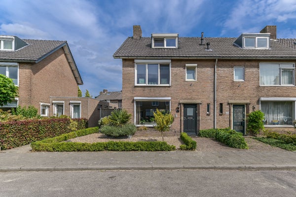 Huis te koop Vinckenhofstraat 145 in Venlo voor € 395.000