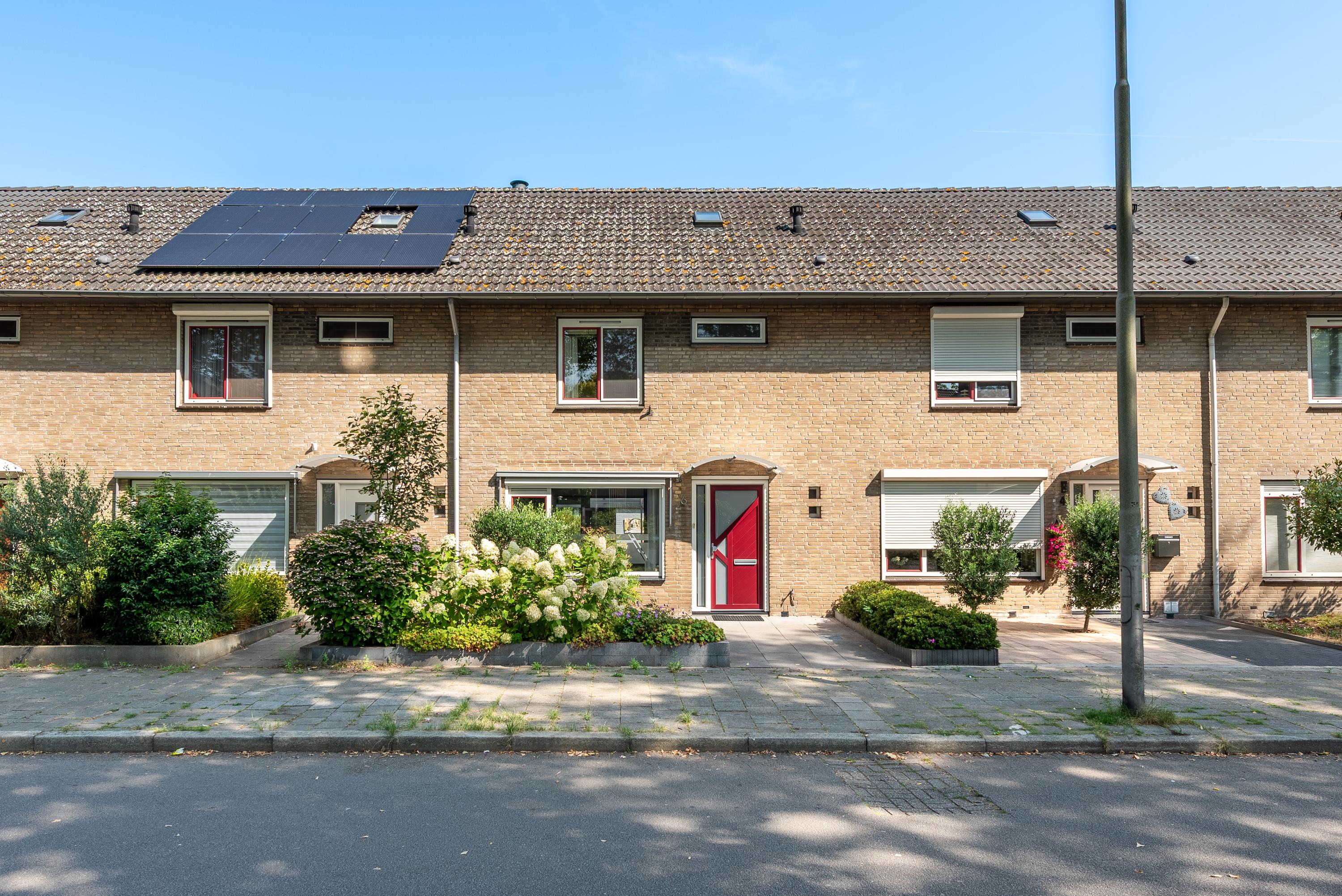 Huis Leuvenlaan 6 in Eindhoven