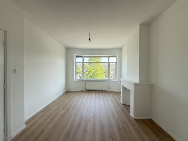 Appartement Veenendaalkade in Den Haag