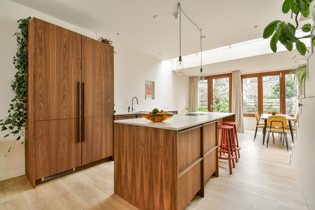 Woning te huur: Lutmastraat, Amsterdam