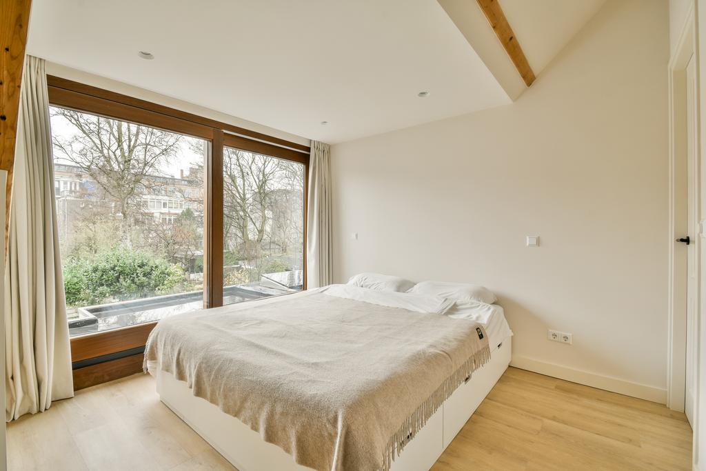 Woning te huur: Lutmastraat, Amsterdam
