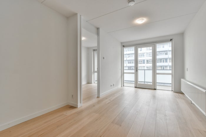 Te huur: Appartement August Allebéplein 185 in Amsterdam