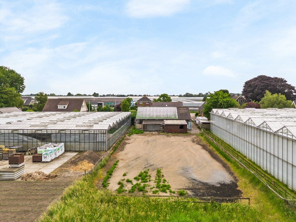 Vrijstaande woning te koop: Hoofdweg 154, Kudelstaart