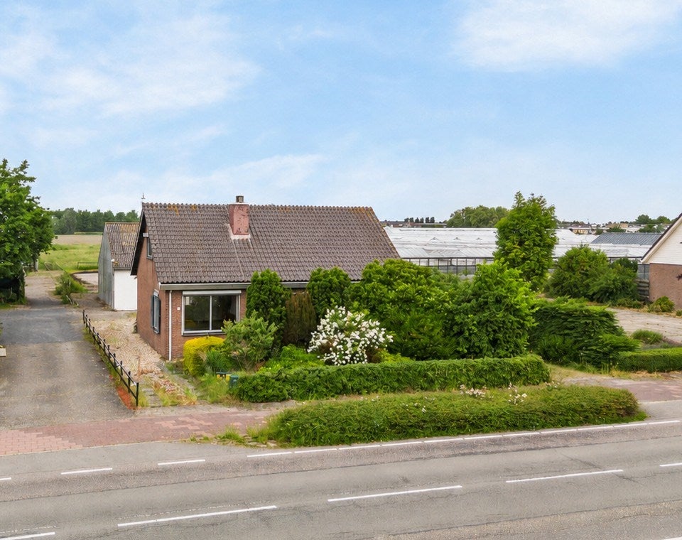 Huis Hoofdweg 154 in Kudelstaart
