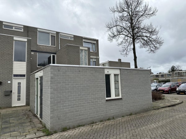 Te huur: Appartement Hoge Weije in Hoogvliet Rotterdam