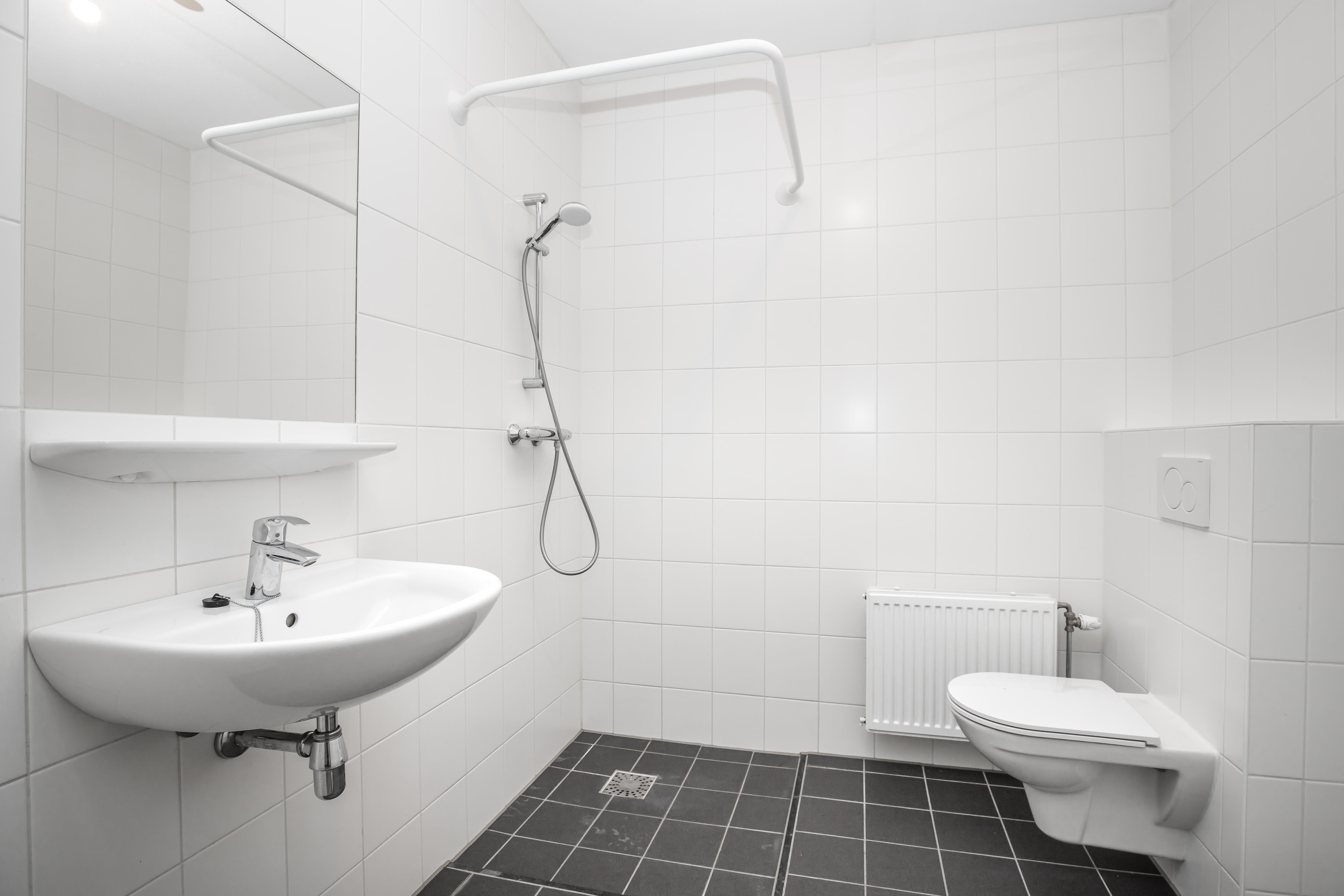 Appartement te huur: Brede Hilledijk 100P, Rotterdam