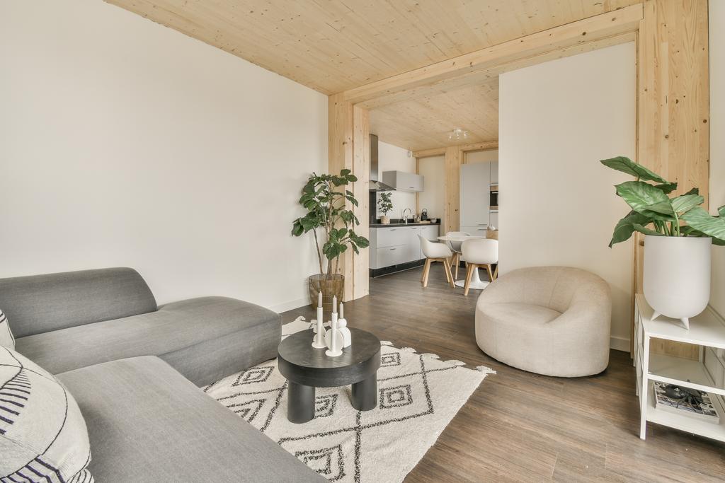 Appartement te huur: Distelweg 267, Amsterdam