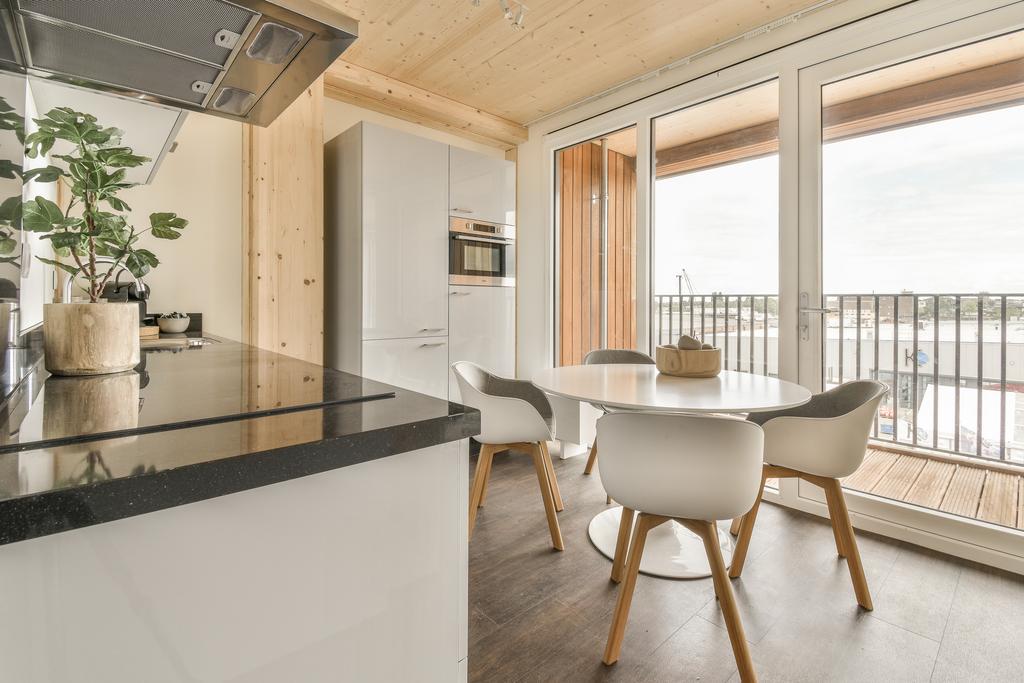 Appartement te huur: Distelweg 267, Amsterdam