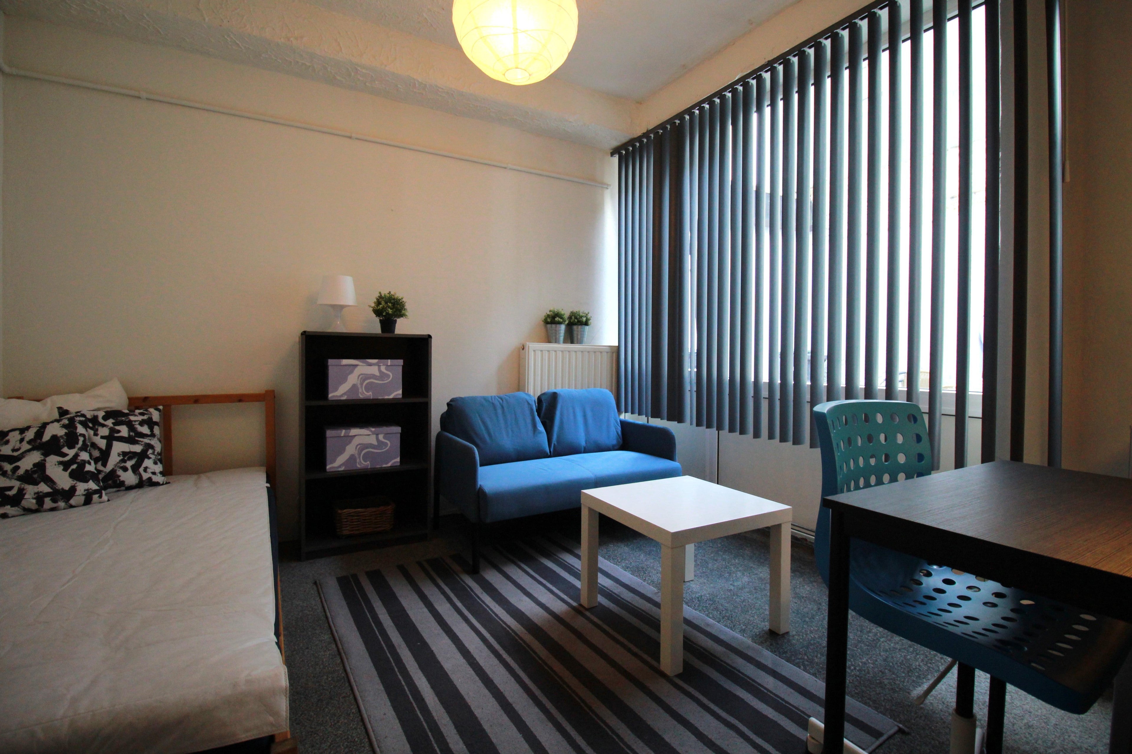Tussenwoning te koop: Schaesbergerstraat 108, Kerkrade