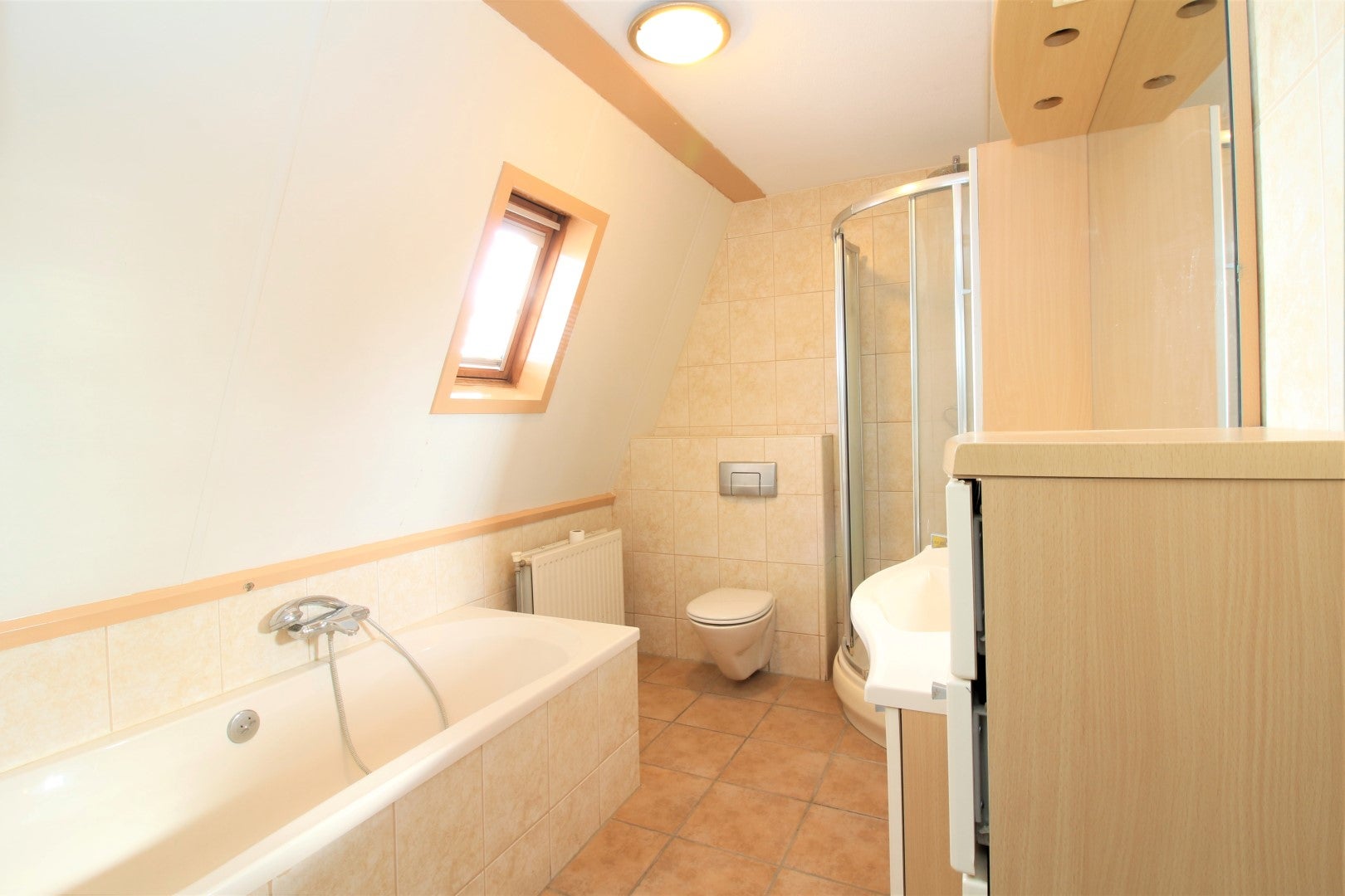 Tussenwoning te huur: Zonland 99, Groningen