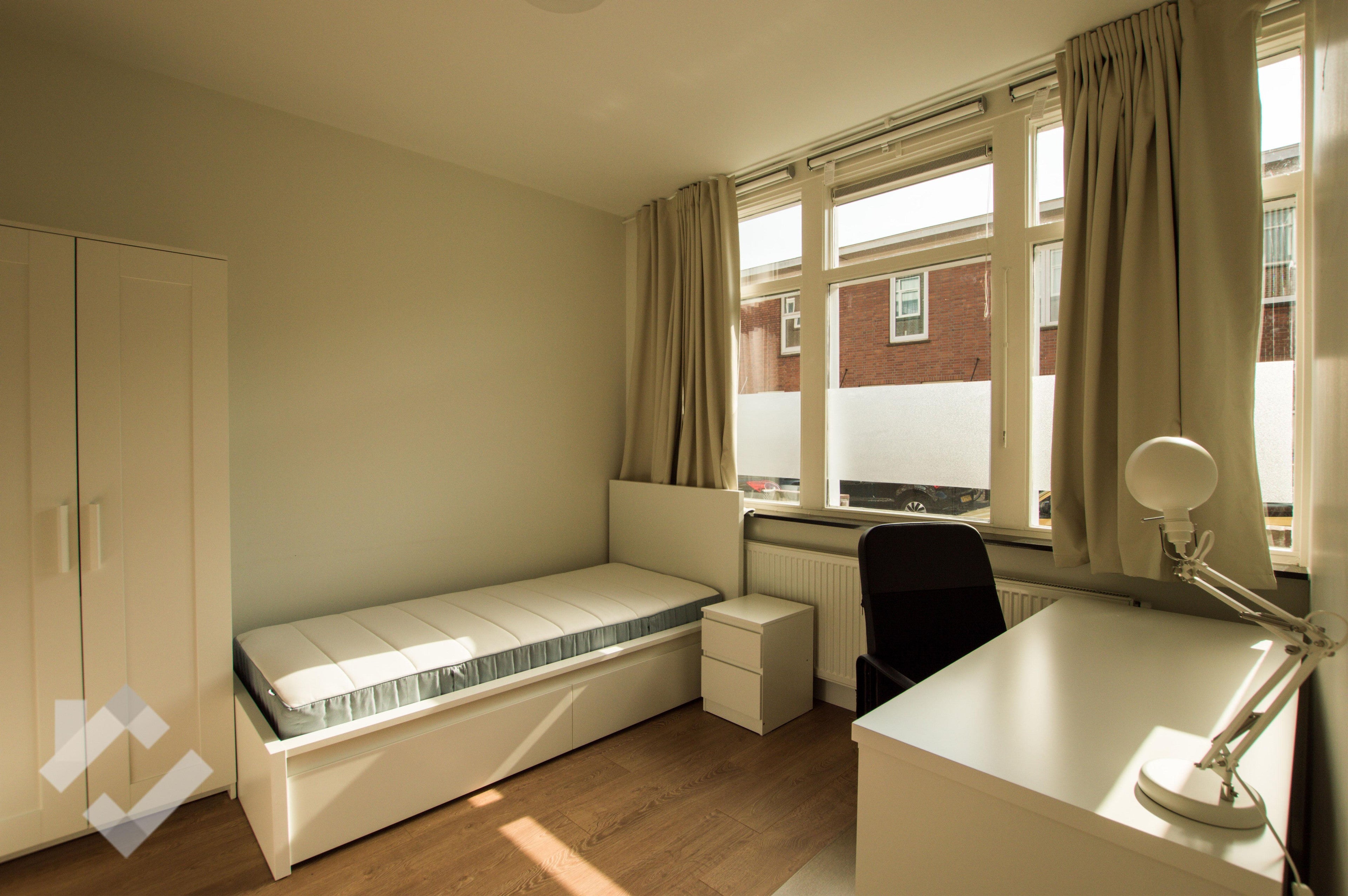 Appartement Spakenburgsestraat in Den Haag