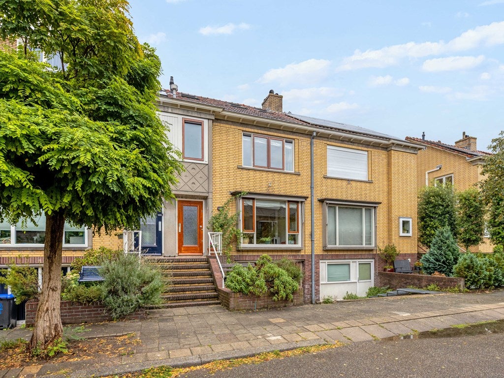 Tussenwoning te koop: Noltheniusstraat 23, Utrecht