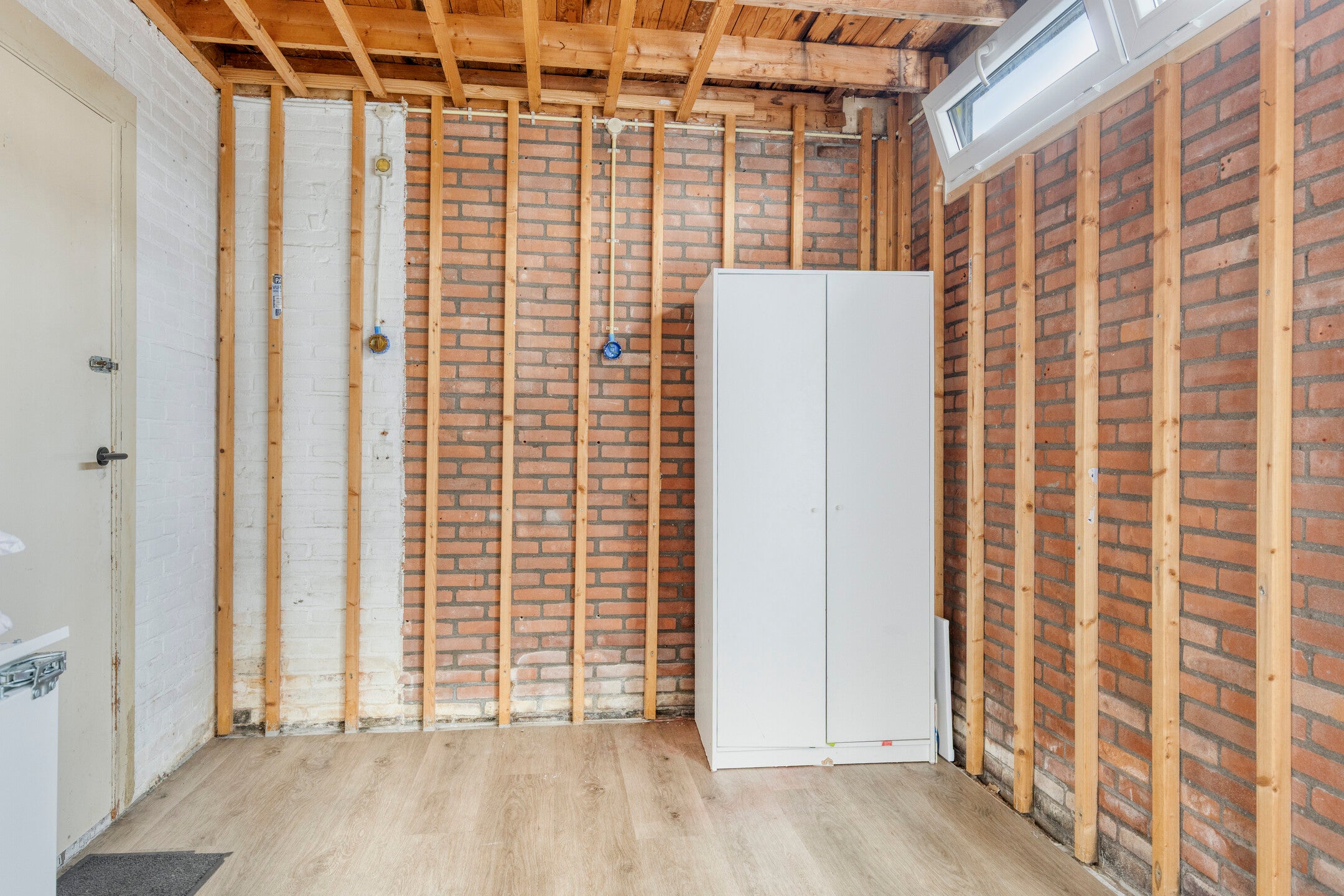 Hoekwoning te koop: Euroweg 90, Leek