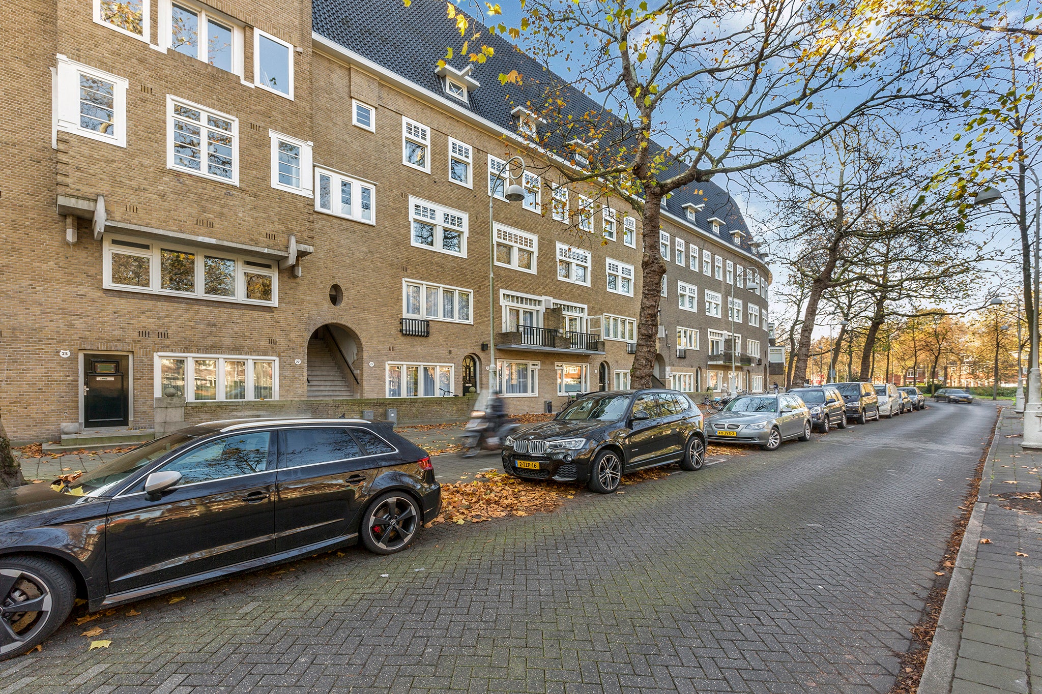 Flat Apollolaan 27 1