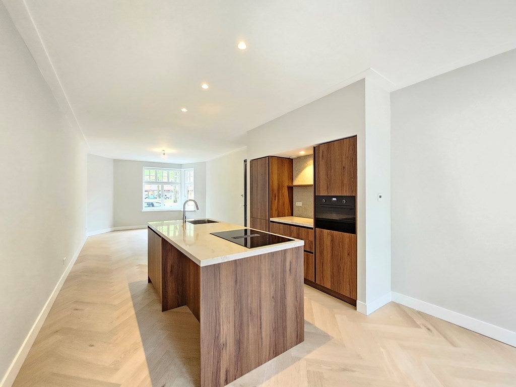 Te huur Appartement Churchill-laan in Amsterdam