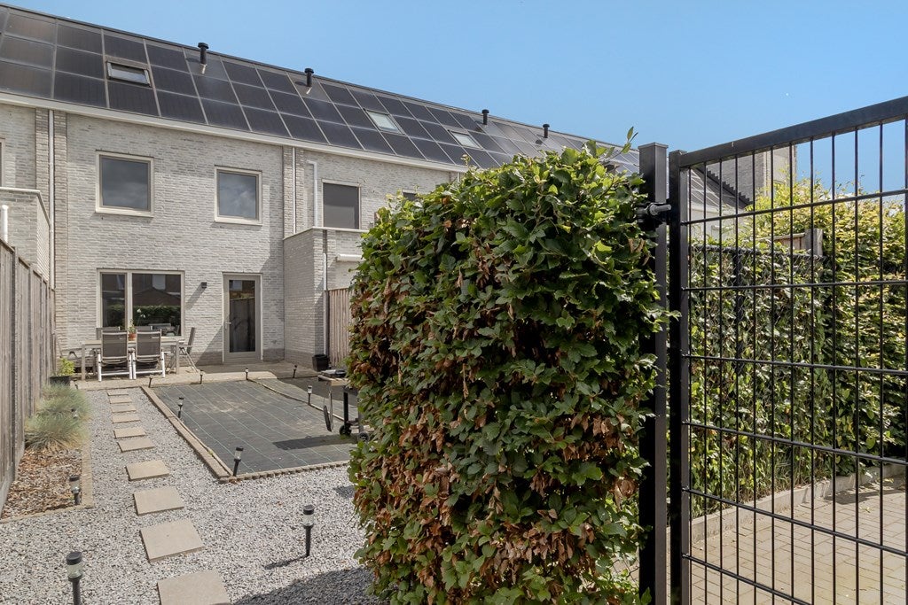 Tussenwoning te koop: Masadastraat 24, Maastricht