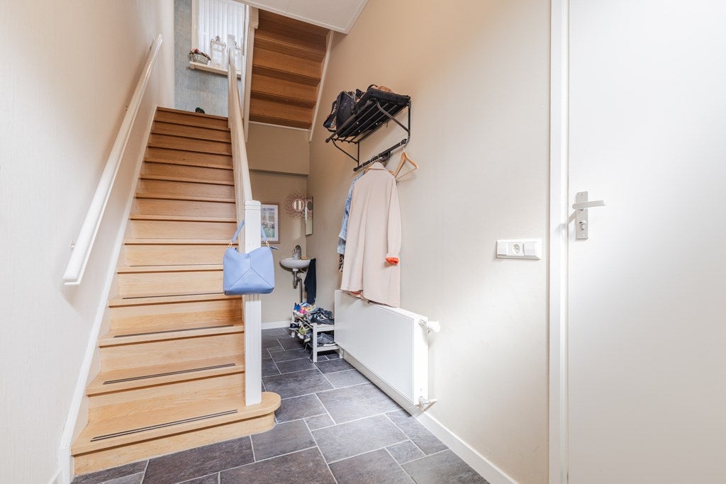 Appartement te koop: Dorpsstraat 158, Harmelen