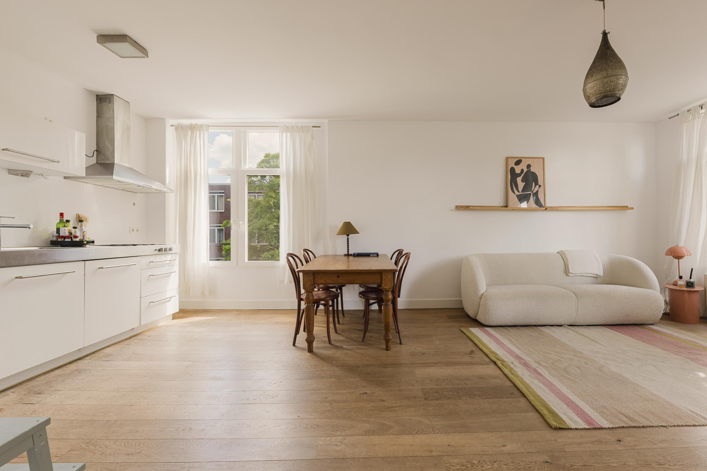 Appartement Spaarndammerstraat 17 2 in Amsterdam