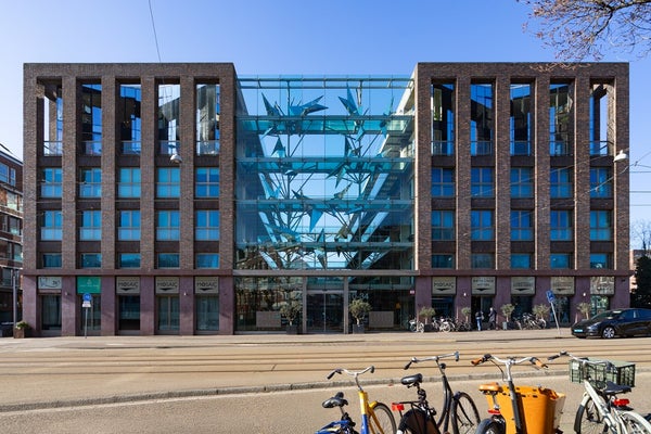 Eerste Constantijn Huygensstraat 26 B in Amsterdam
