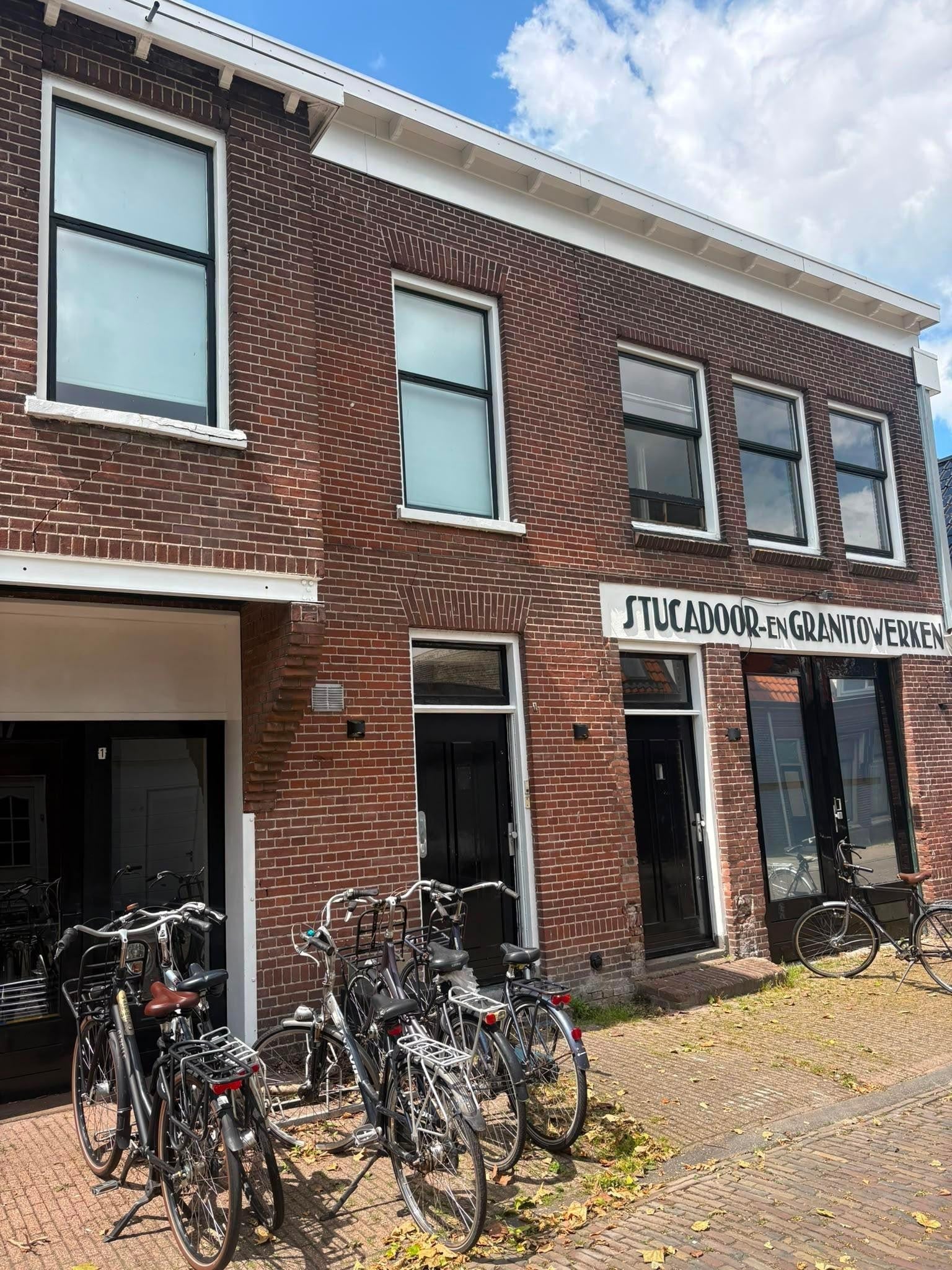 Room Oeverstraat