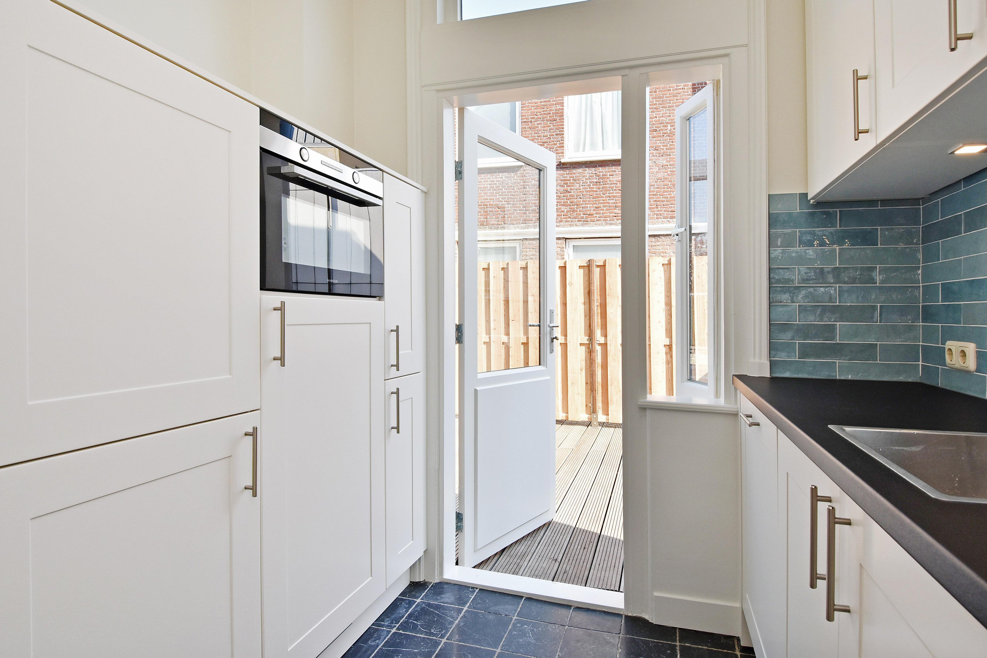 Woning te huur: Nieuwe Schoolstraat, 'S-Gravenhage