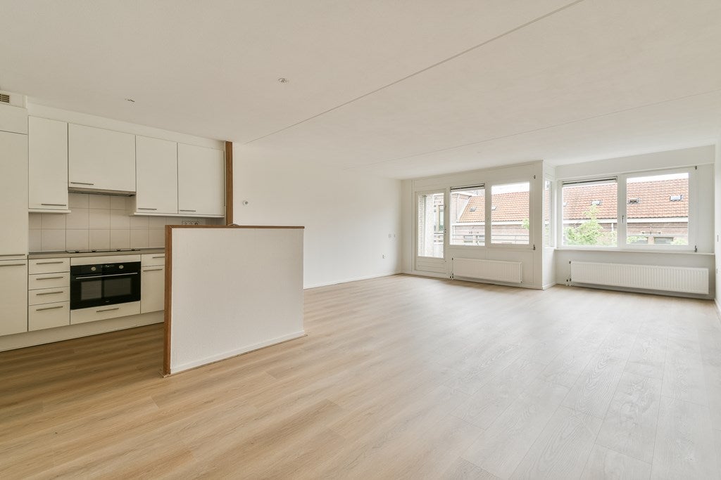 Flat Trompenburgstraat 6 D