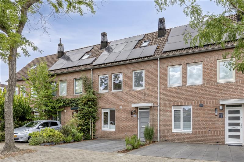 Huis Jacobus Deckersstraat 111 in Eindhoven